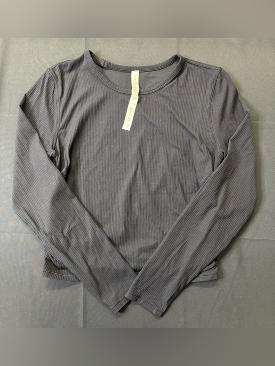 lululemon athletica Tops - Lululemon Black Ribbed Ruched Long Sleeve Crop Top Size 8